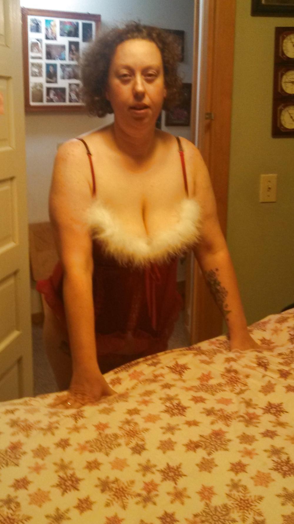 25P Cell phone pics of wife