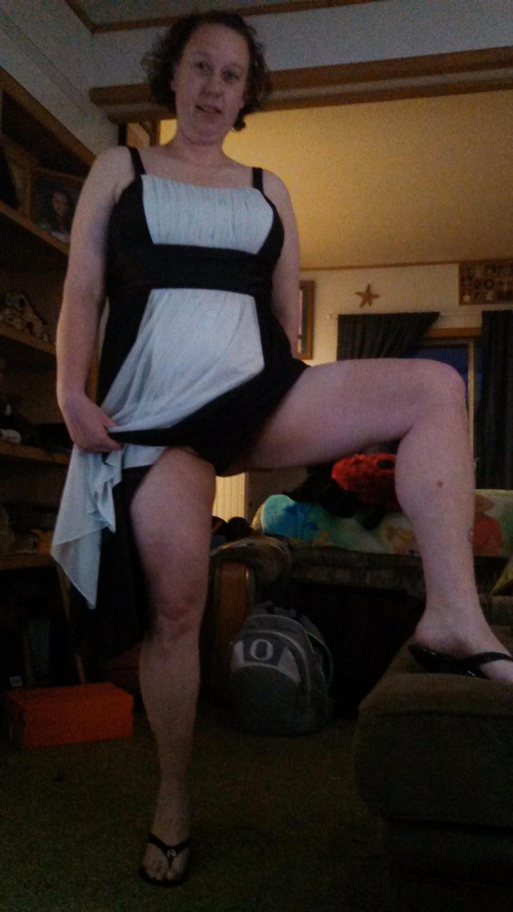 25P Cell phone pics of wife