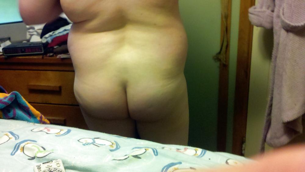 25P Cell phone pics of wife