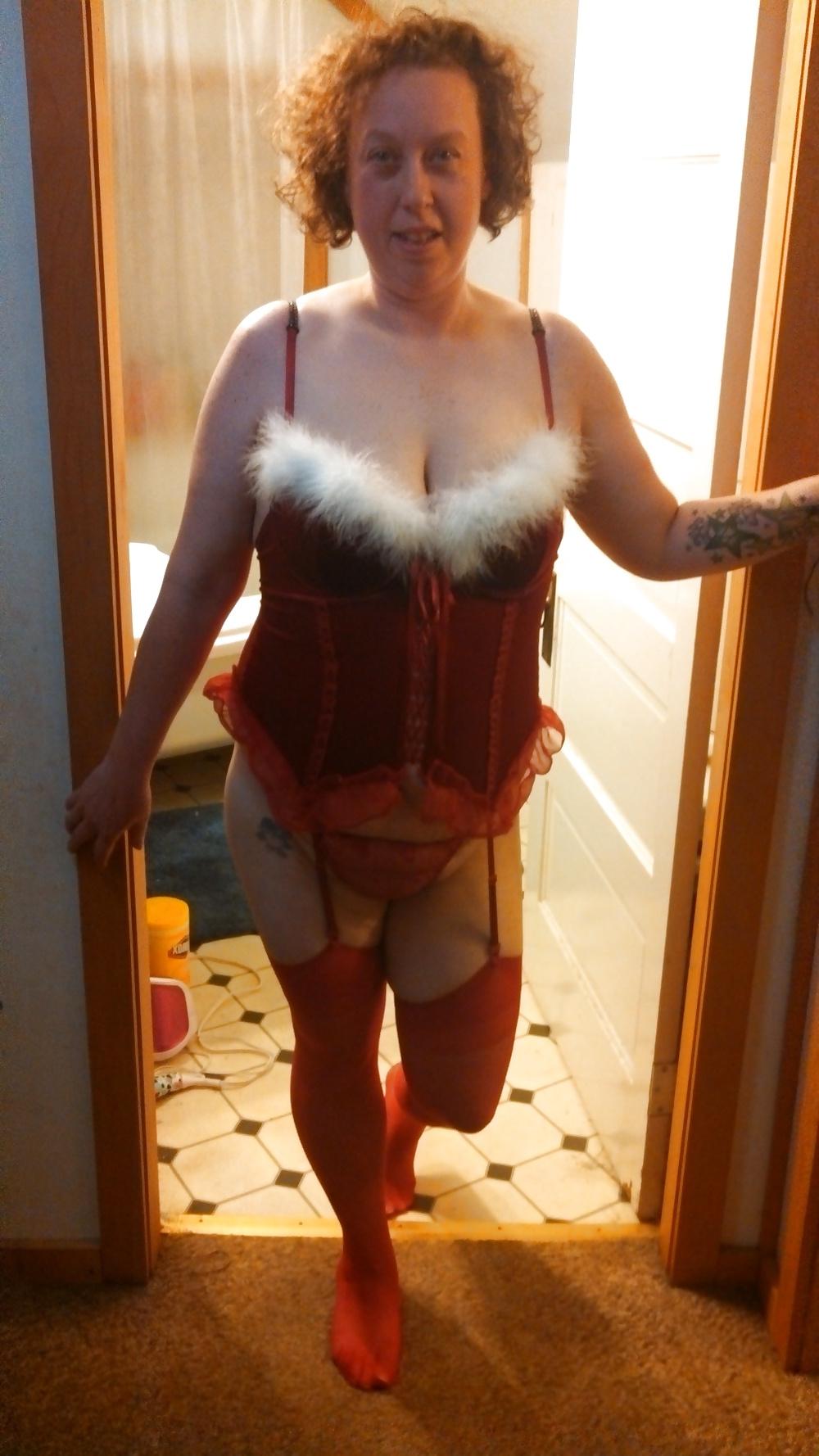 25P Cell phone pics of wife