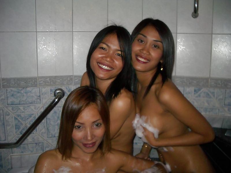 22P Filipina girls in a threesome