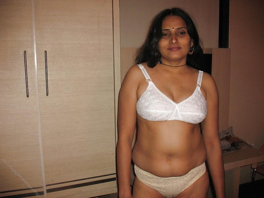 25P Indian aunty mixed 7