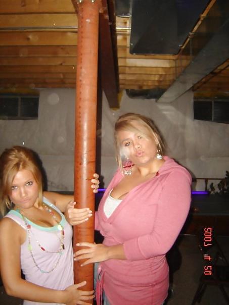 25P Some Nice Boobs an Dee