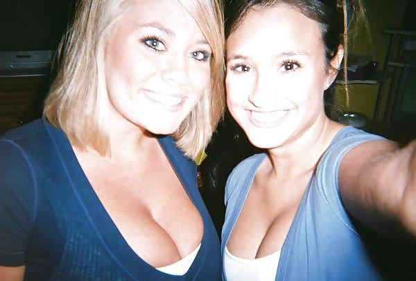 25P Some Nice Boobs an Dee