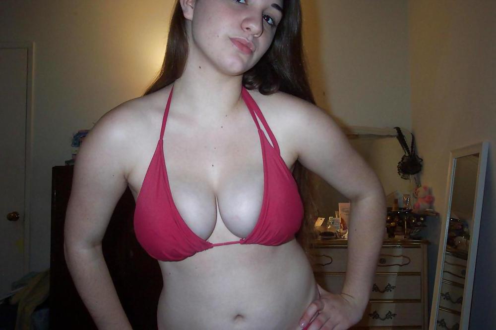 17P Young student loves her natural boobs - N. C. 