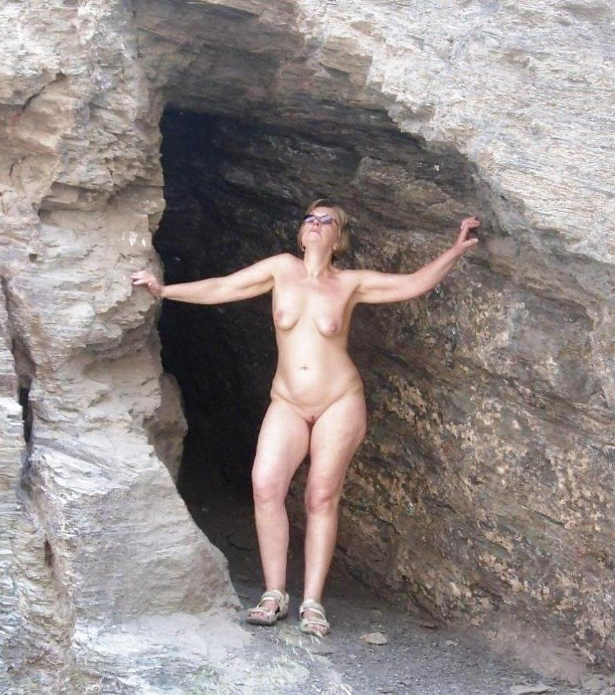 7P A7 SMALL TITS