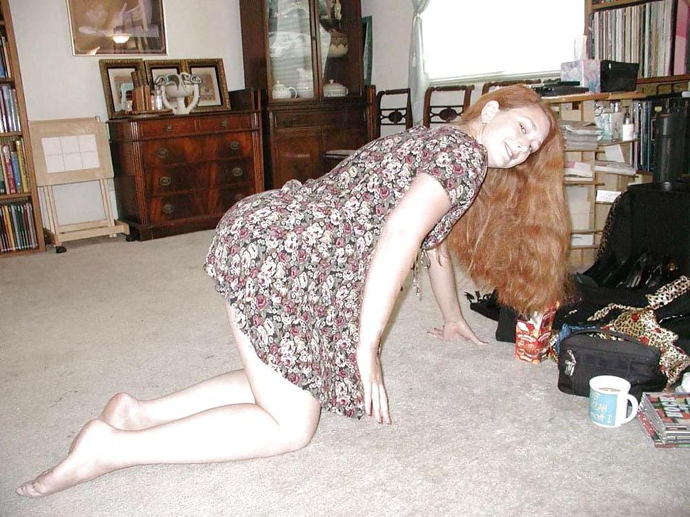 25P Sexy redheaded milf with hairy wet pussy nice tits