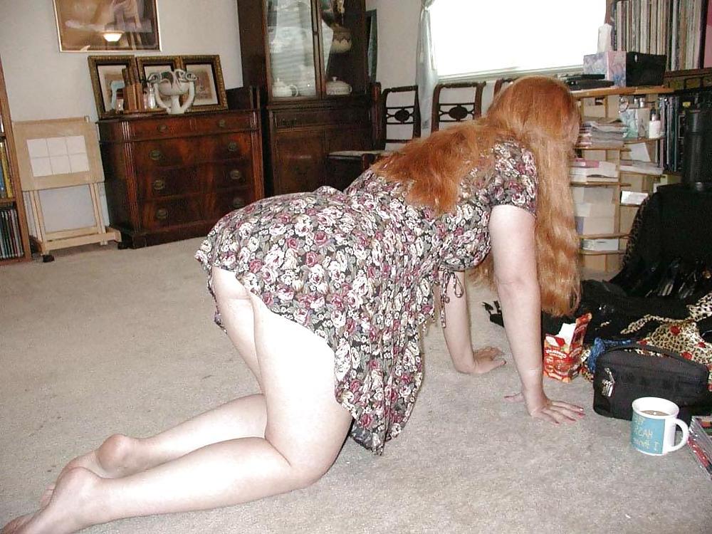 25P Sexy redheaded milf with hairy wet pussy nice tits