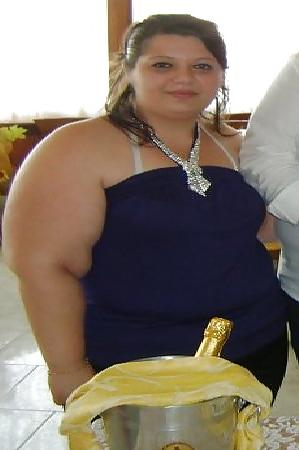 11P Big ass puttana ciciona