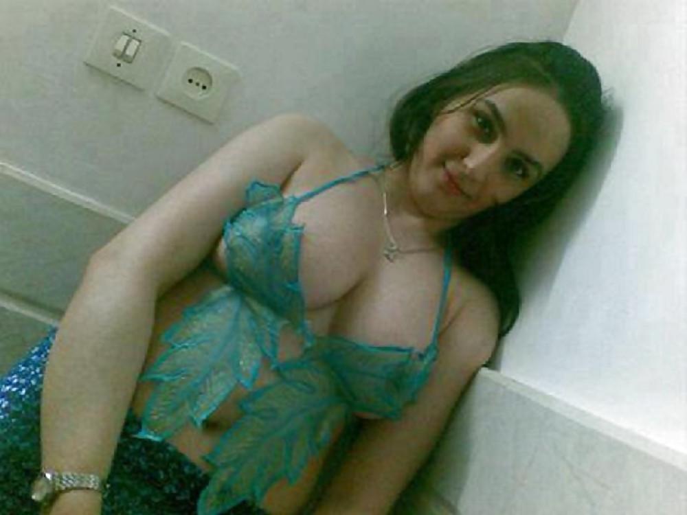 21P Arab.Hijab.Beurette 0