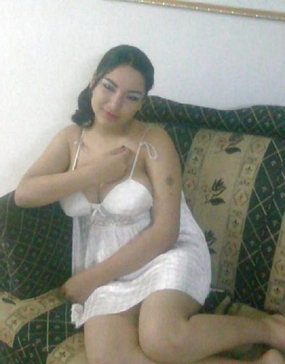 21P Arab.Hijab.Beurette 0