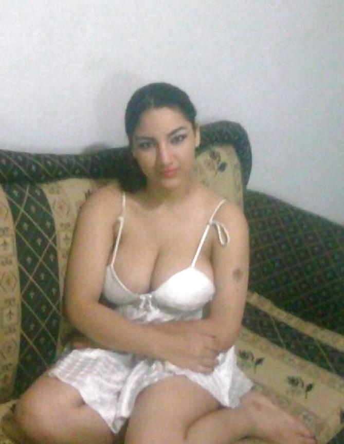 21P Arab.Hijab.Beurette 0