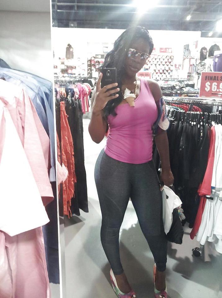 13P Sexy ebony women