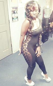 13P Sexy ebony women