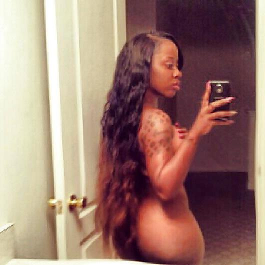 13P Sexy ebony women