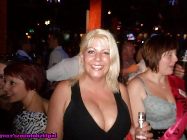25P Busty Babes 2