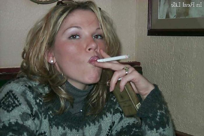 20P Smoking fetish perfection