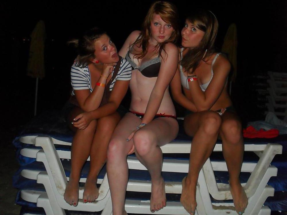 25P Bra Babes 44