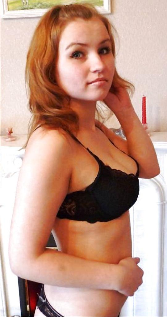 18P Private Pics-Teengirl  with nice tits in stockings and Boots