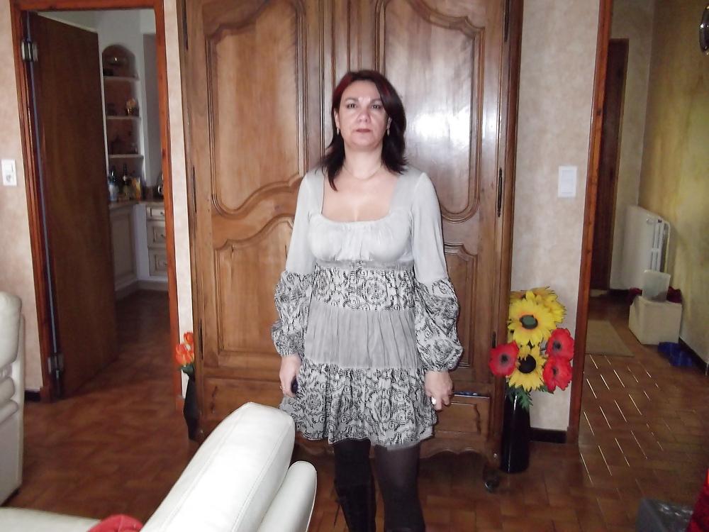 11P French Milf