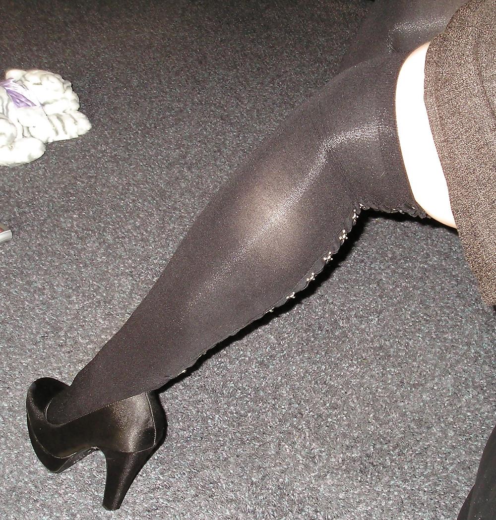 16P Opaque black knee high socks stockings