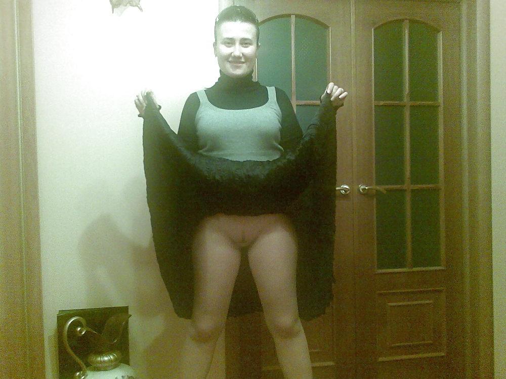 6P Her husband wants to show his wife