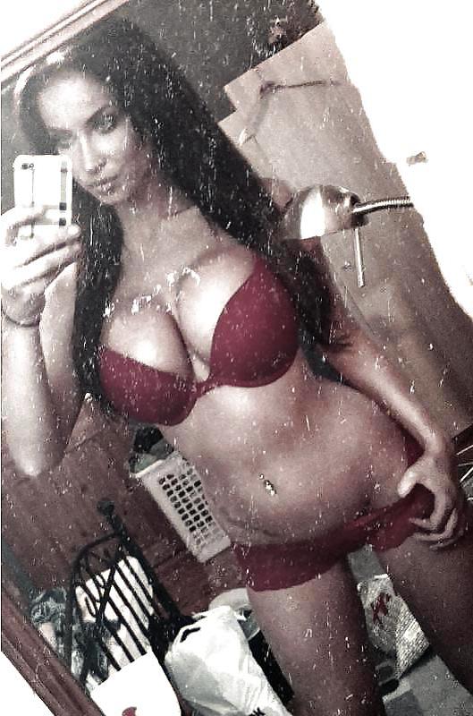 25P Babes-Milfs Collection