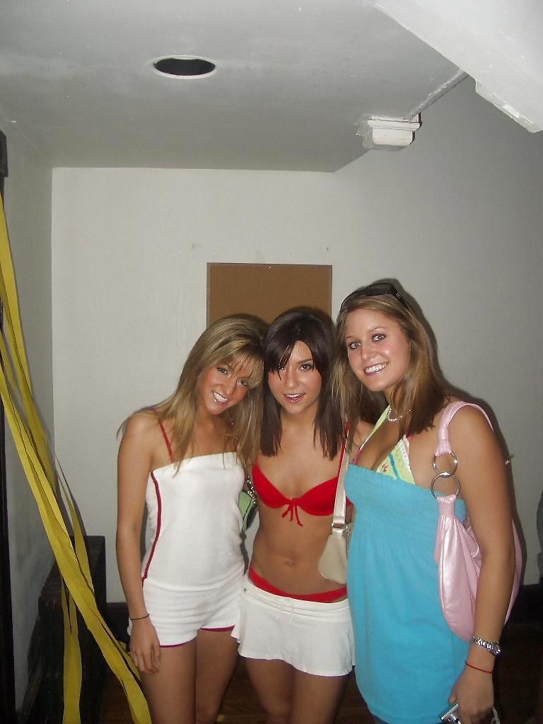 25P Bra Babes 6