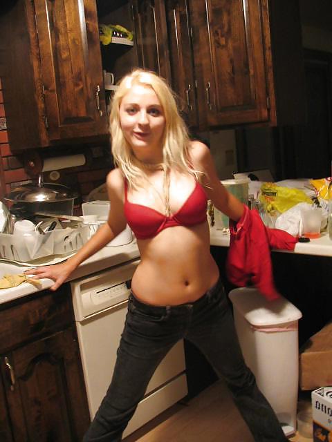 25P Bra Babes 6