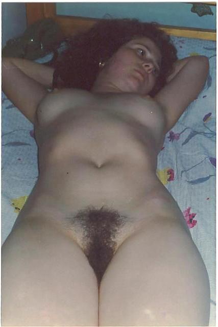 23P Even more milfs, moms and sexy wives