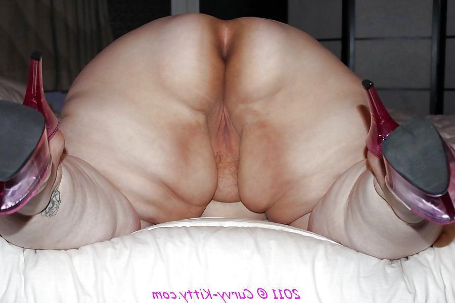 25P Massive butts III