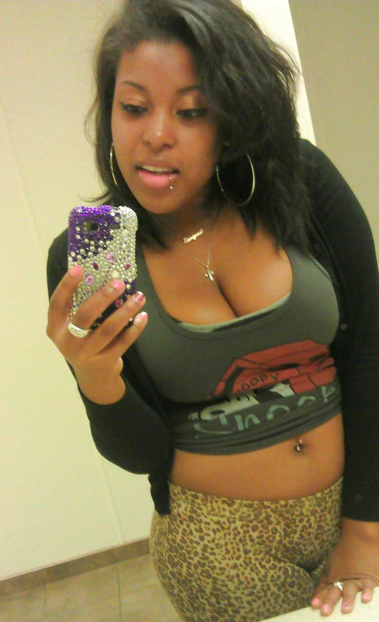 18P MY CELL PHONE FREAKS 3