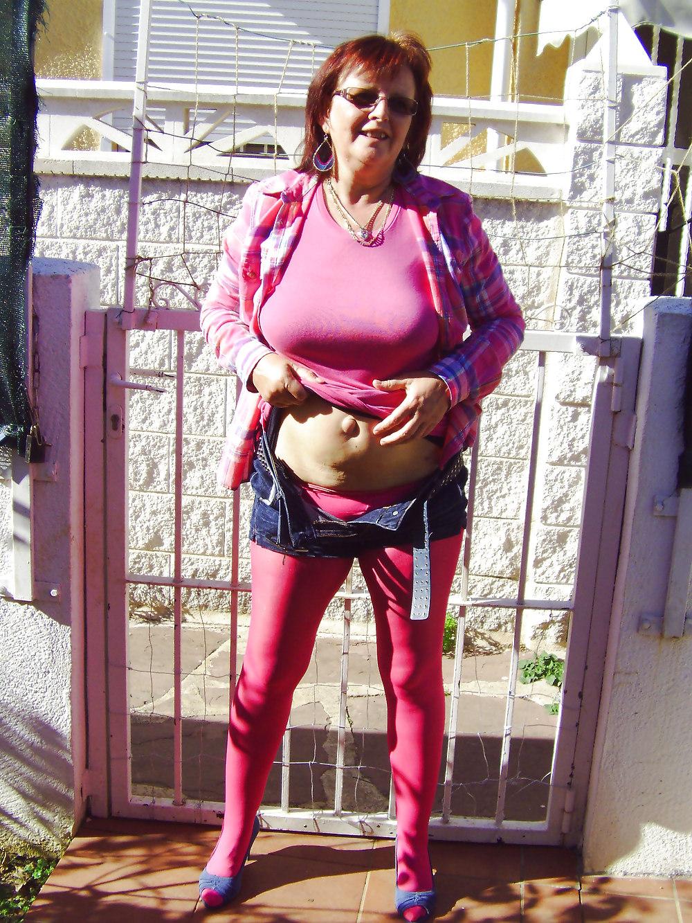 6P Sunny day in Spain - mature strip