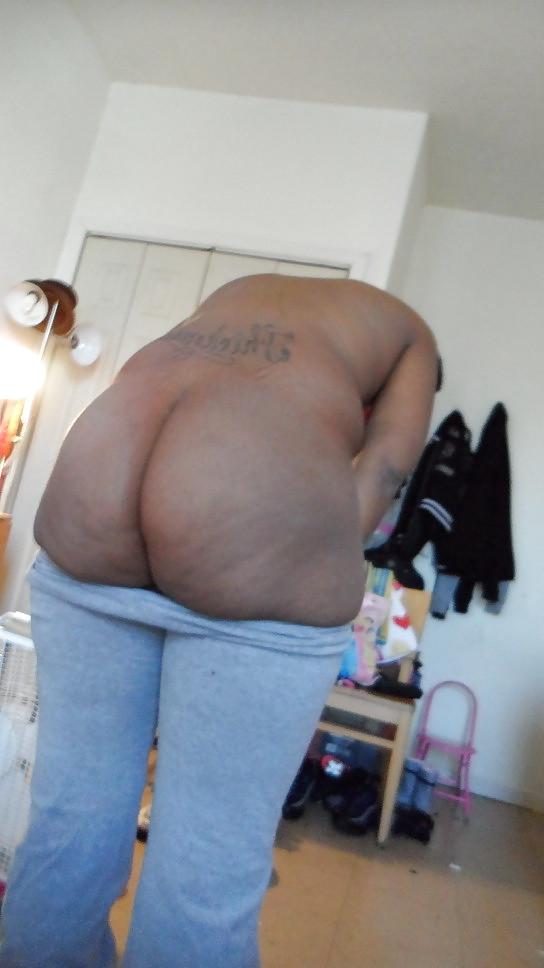 25P Thick Ass Hood Rat!!!