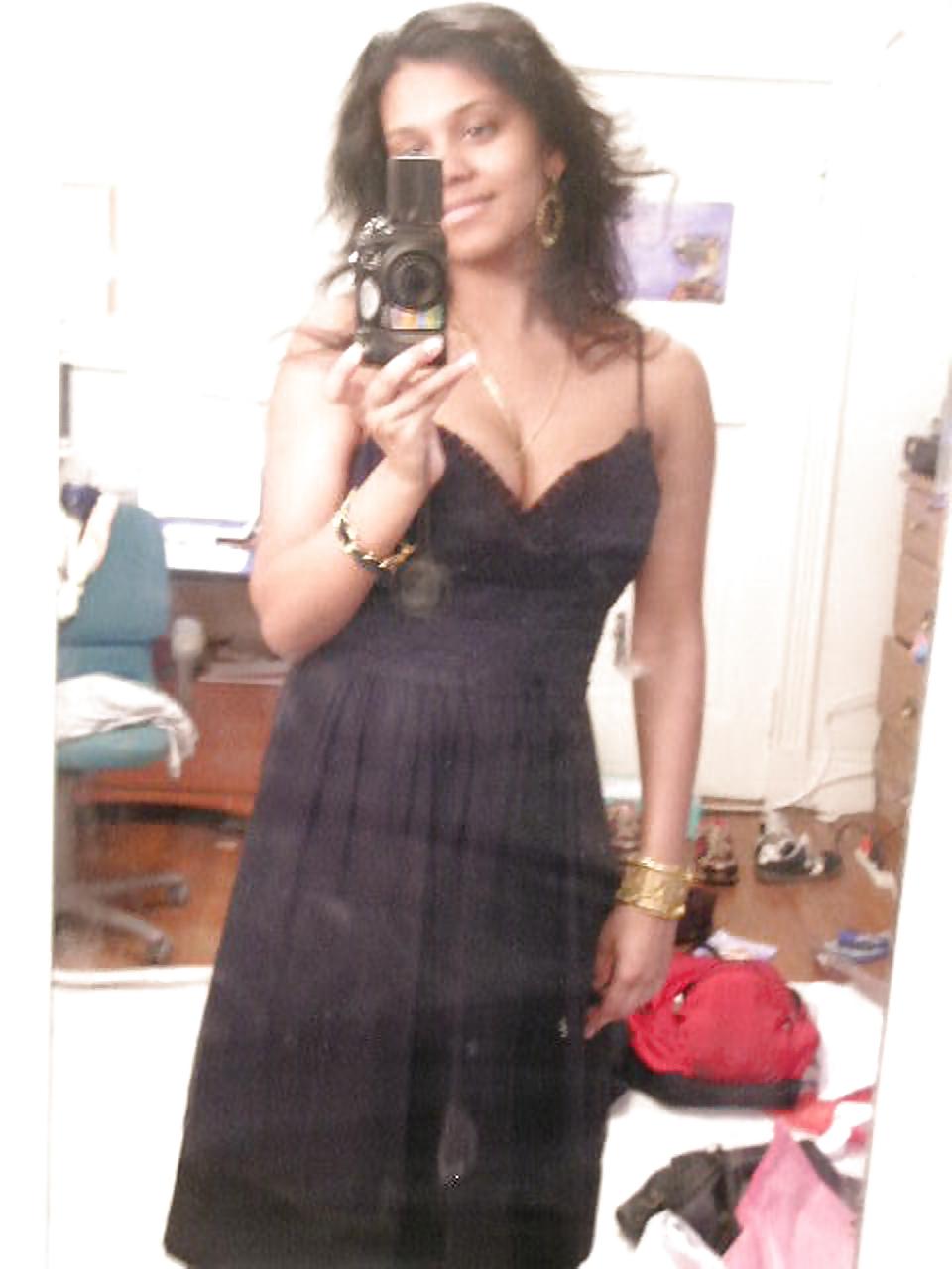 21P Indian Selftshot With Amazing Tits