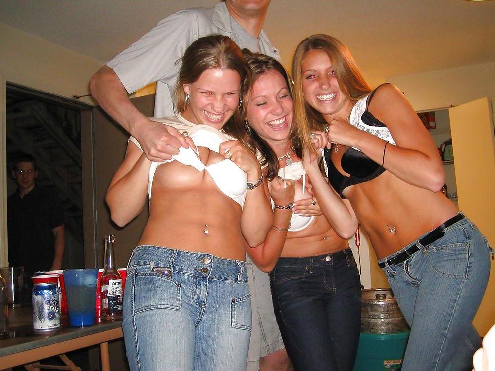25P Bra Babes 68