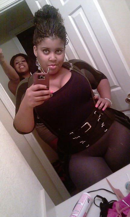 21P Hot sexy ebony girls
