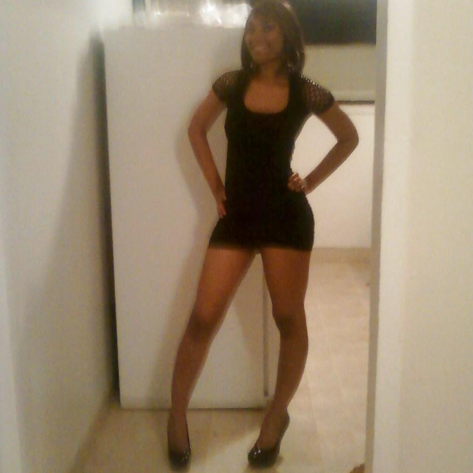 21P Hot sexy ebony girls