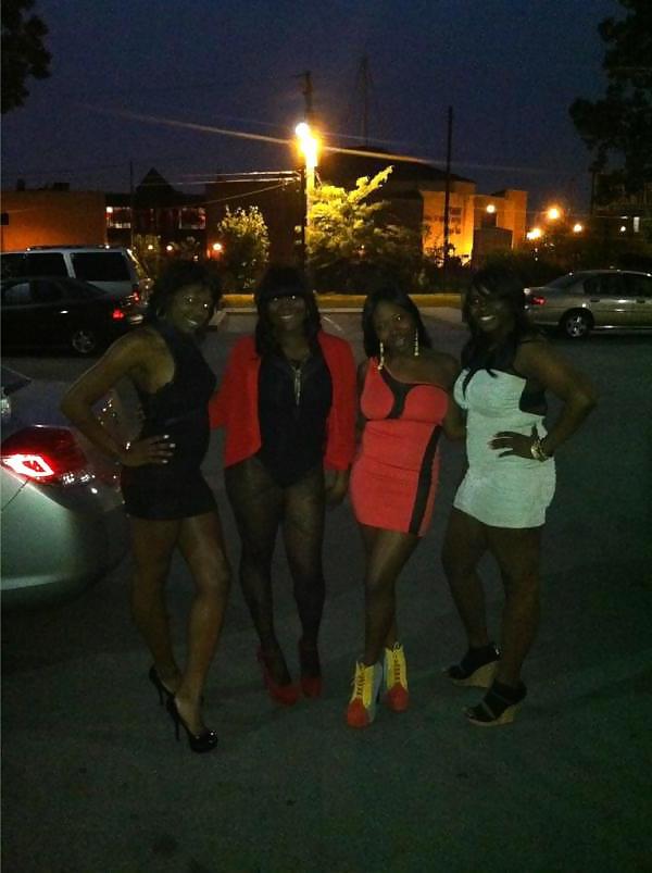 21P Hot sexy ebony girls
