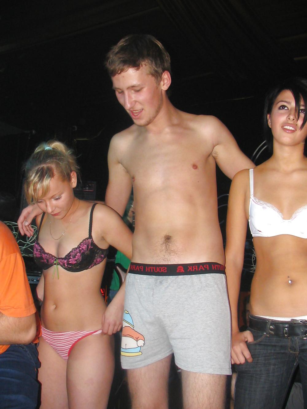 25P Bra Babes 25