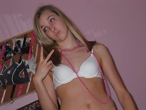25P Bra Babes 42