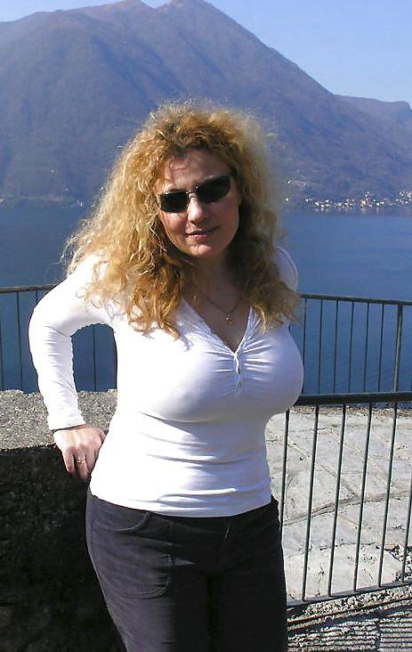 25P Big tits in tight tops