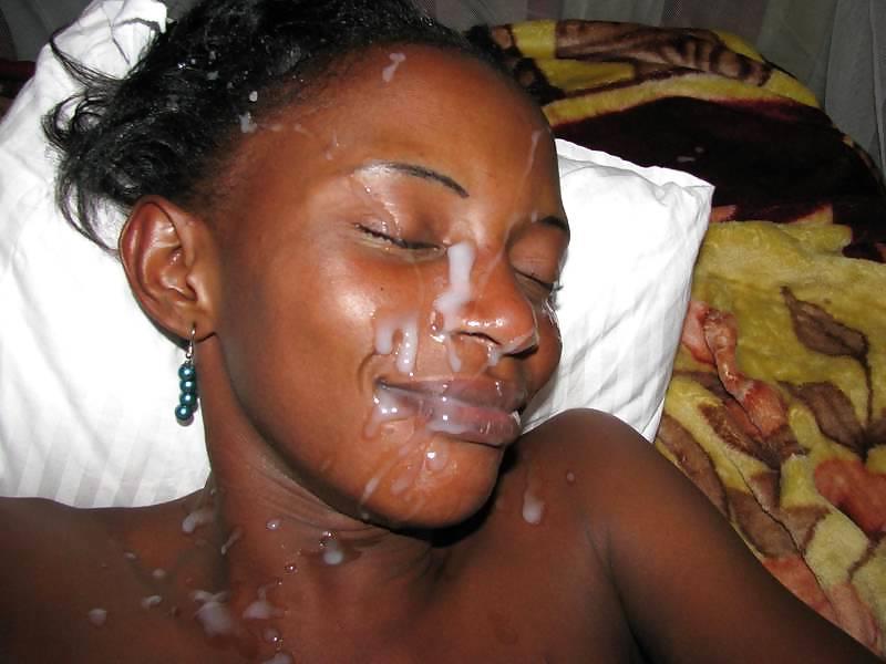 16P Ebony CumSluts