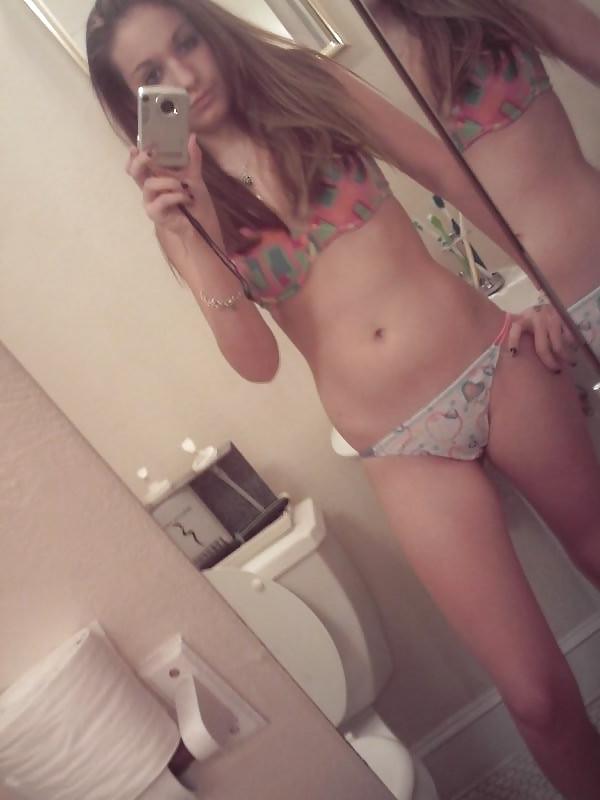 20P Social Network Hot Babes 5