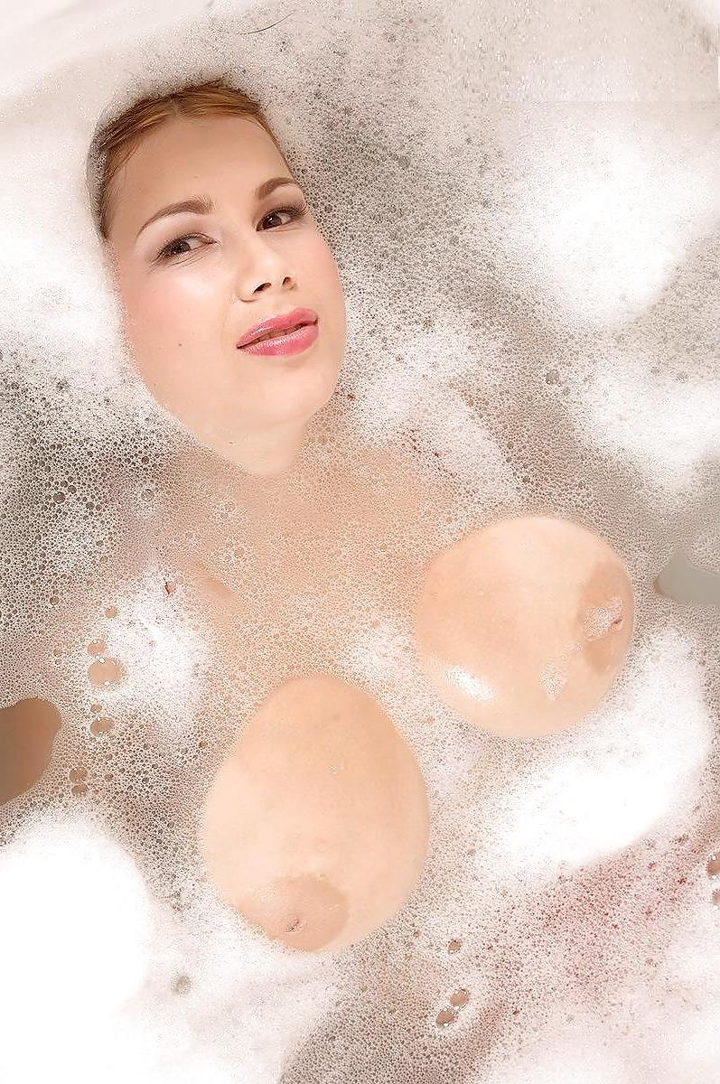 25P Webtastic Boobs Vol.320