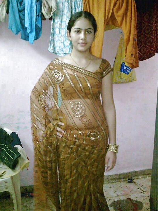 21P Indian sexy boobs
