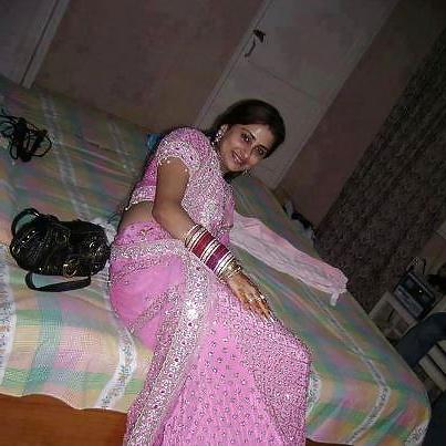 21P Indian sexy boobs