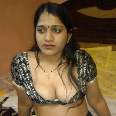 21P Indian sexy boobs
