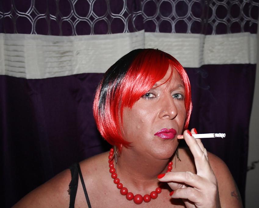 15P CD fetish smoking