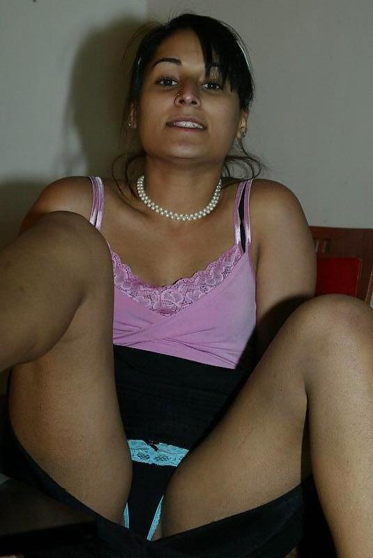25P Indian Babe Series 49